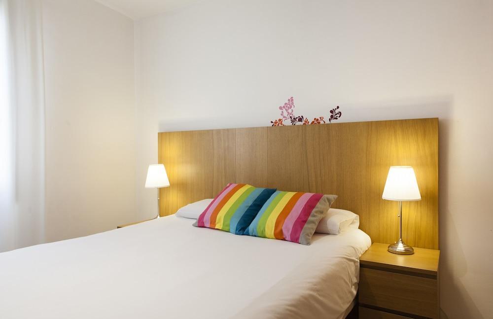 Las Ramblas Pasaje Bacardi Apartments Барселона Екстер'єр фото